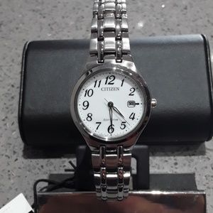 Gorgeous  Womens eco drive  Citizen watch